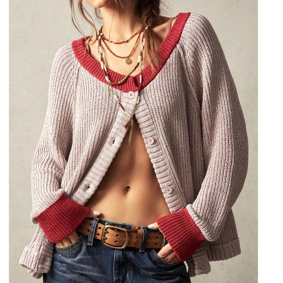 Cozy Color Block Button Down Oversized Cardigan - Picture 3 of 7